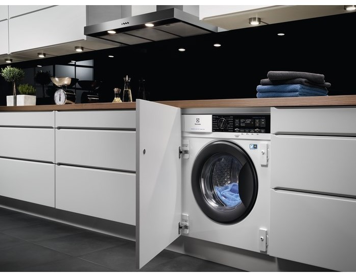Стиральная машина с сушкой Electrolux EW7W368SI в магазине «На диване» в Ханты-Мансийске  — Выгодная цена